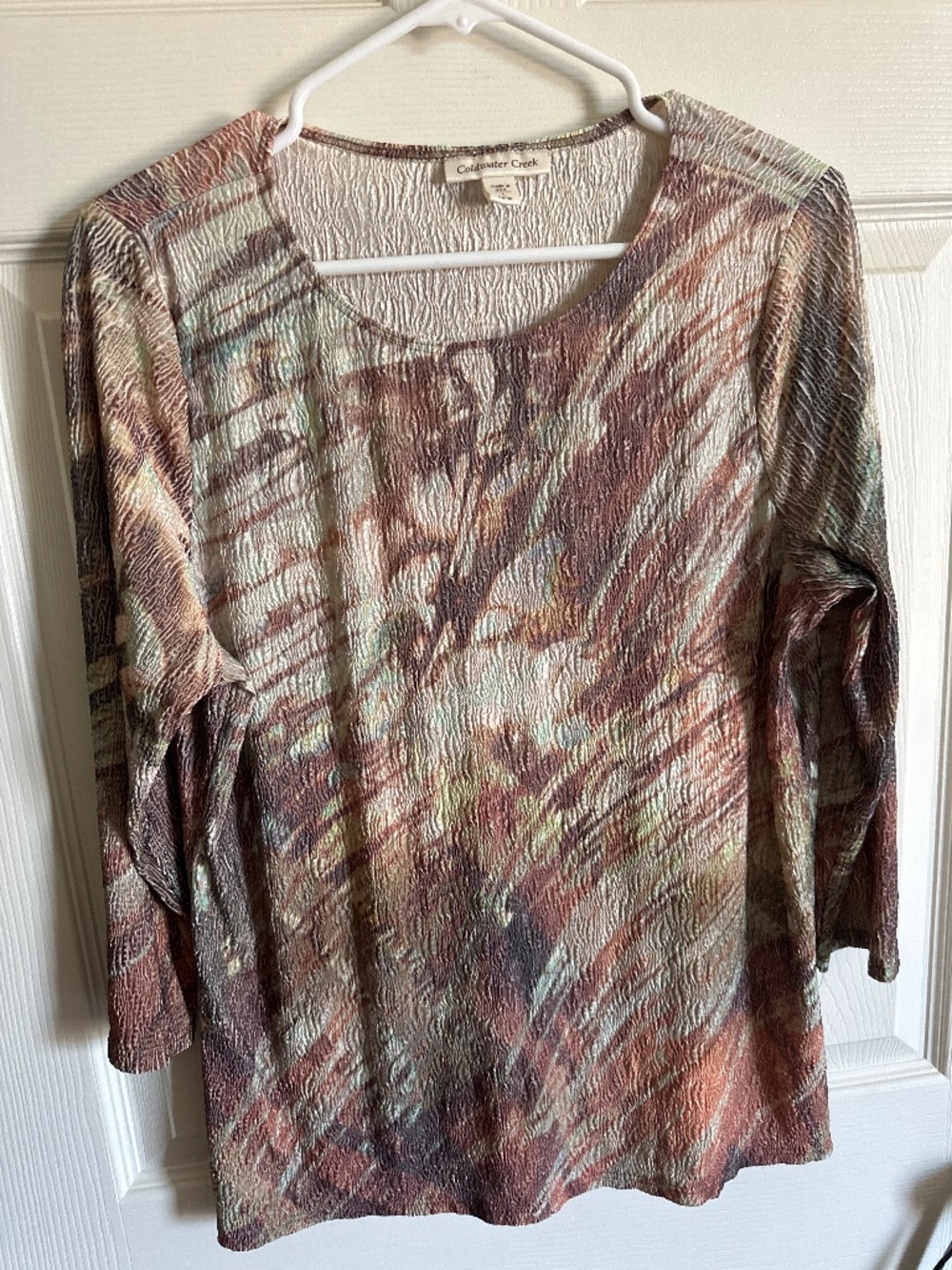 Cold water, Creek crinkle, top, watercolor, polyester size large
